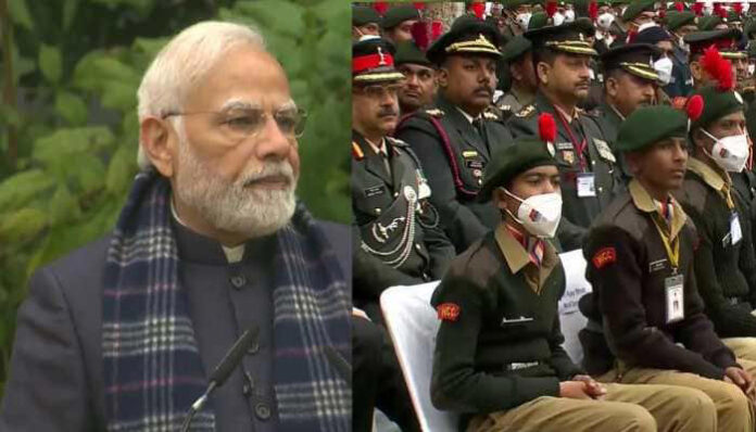 PM Modi meets NCC Cadets, NSS volunteers for Republic Day 2023