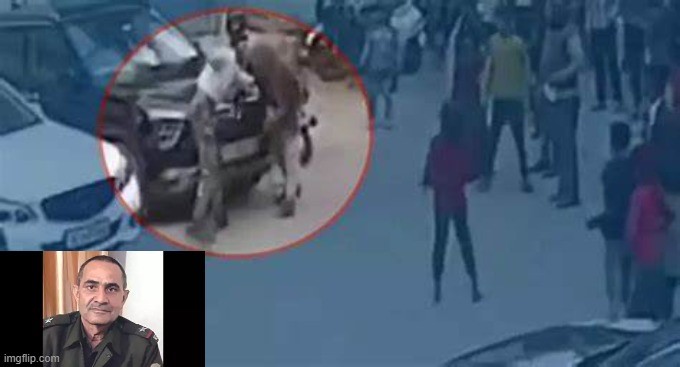 Delhi: CCTV shows thief stabbing cop to death as crowd watches