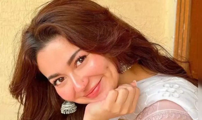 <b>pakistani-star-hania-aamir-speaks-out-against-assault-at-dallas-event:-a-call-for-respect-in-male-dominated-industries</b>