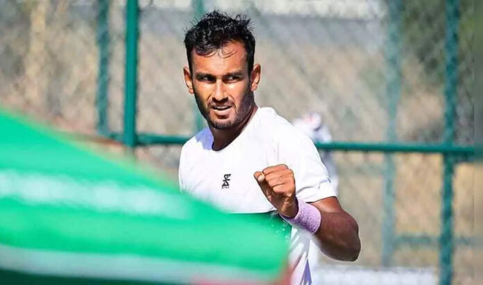 <b>mukund-sasikumar-to-lead-indian-davis-cup-team-against-togo-after-suspension-lifted</b>