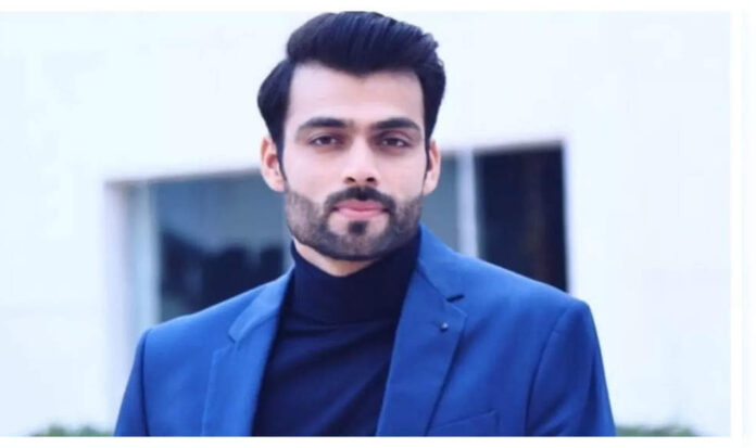 <b>srikant-dwivedi’s-new-year-philosophy:-embracing-work-and-self-improvement</b>