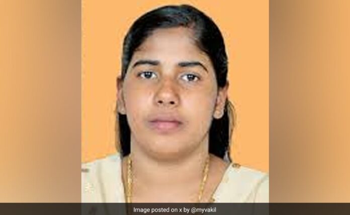 <b>india-mobilizes-efforts-to-assist-nurse-on-death-row-in-yemen-amidst-sanctions</b>