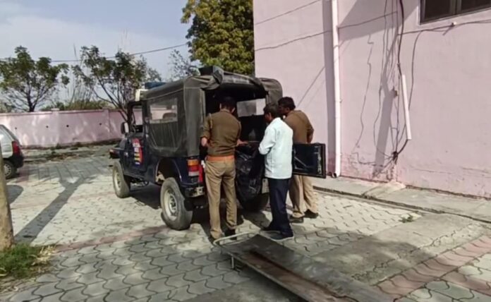 <b>tragic-twist:-gujarat-man’s-heartbreaking-final-message-before-taking-his-own-life</b>