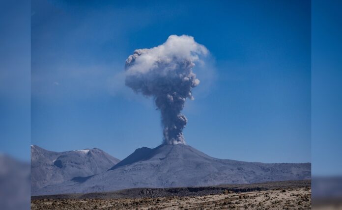 <b>volcanic-fury:-indonesia’s-mount-ibu-erupts,-showering-lava-and-ash-into-the-sky</b>