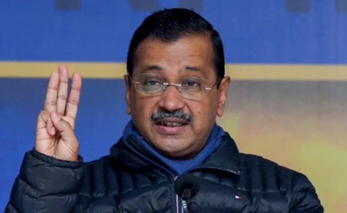 <b>intensifying-political-feud:-aap-and-bjp-clash-over-security-cover-for-kejriwal</b>
