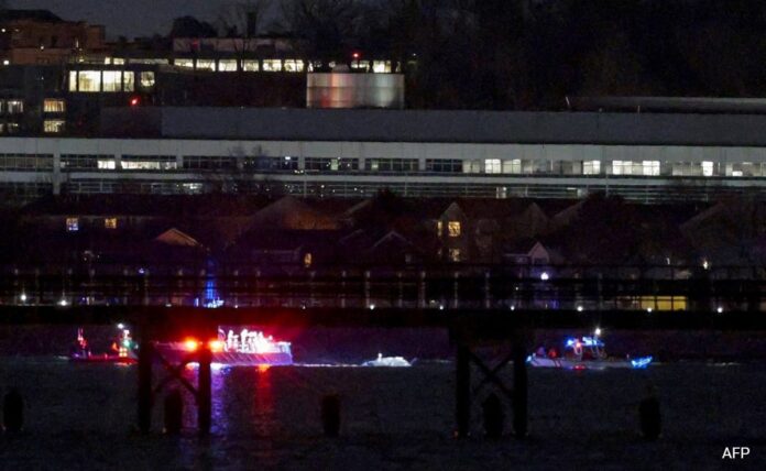 <b>tragedy-strikes:-collision-between-jet-and-helicopter-claims-18-lives-in-the-capital</b>