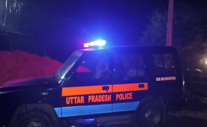 <b>tragic-incident-in-uttar-pradesh:-17-year-old-girl-sets-herself-ablaze-after-assault-by-neighbor</b>