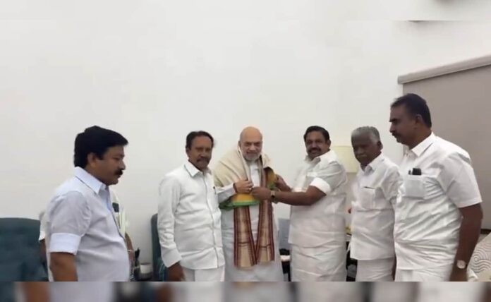 <b>tamil-nadu’s-aiadmk-evaluates-political-alliances-ahead-of-2024-elections</b>