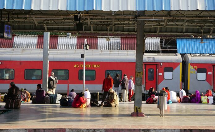 <h1>indian-railways-sets-the-record-straight-on-tatkal-ticket-booking-timings