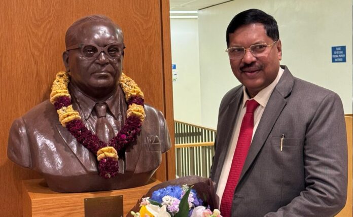 <b>supreme-court-judge-highlights-br-ambedkar’s-vision-for-a-unified-india-amid-waqf-law-controversy</b>