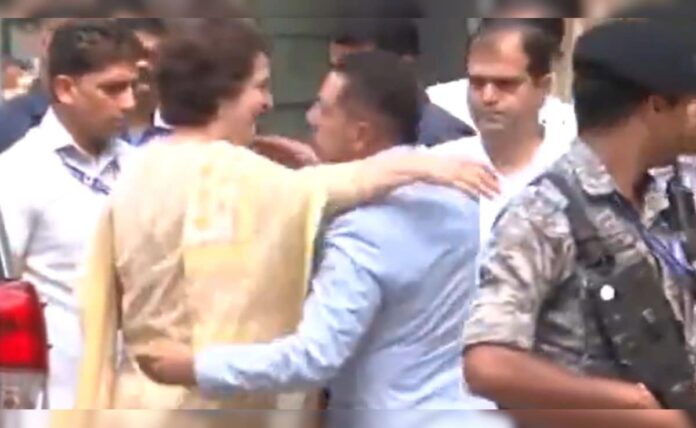 <b>robert-vadra-reappears-for-ed-questioning-amid-ongoing-land-deal-scrutiny</b>