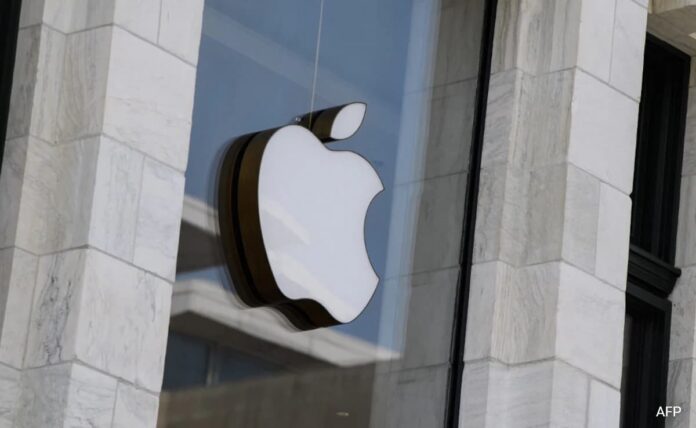 <b>apple’s-ambitious-plan:-transitioning-iphone-production-to-india-by-2024</b>