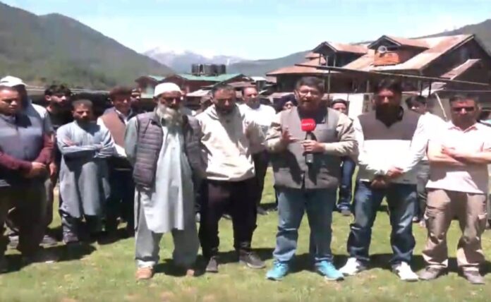<b>pahalgam’s-unsung-heroes:-the-brave-locals-who-risked-everything-to-save-tourists</b>