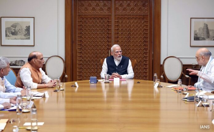 <b>prime-minister-modi-sets-to-convene-crucial-security-meeting-following-pahalgam-attack</b>