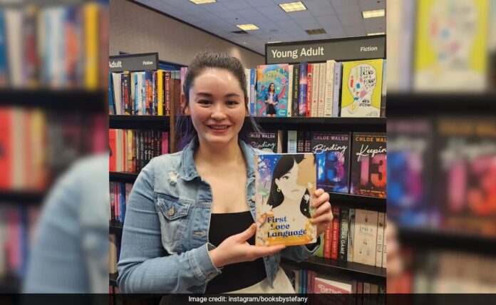 <b>surprising-reunion:-woman-discovers-her-mother-is-alive-after-25-years,-inspires-novel-journey</b>