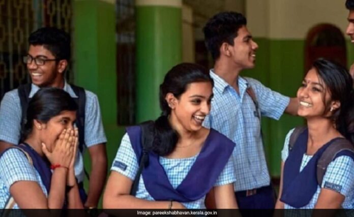 <h1>kerala-sslc-2025:-kannur-achieves-record-breaking-99.87%-success,-61,000-students-get-a+-grades</h1>