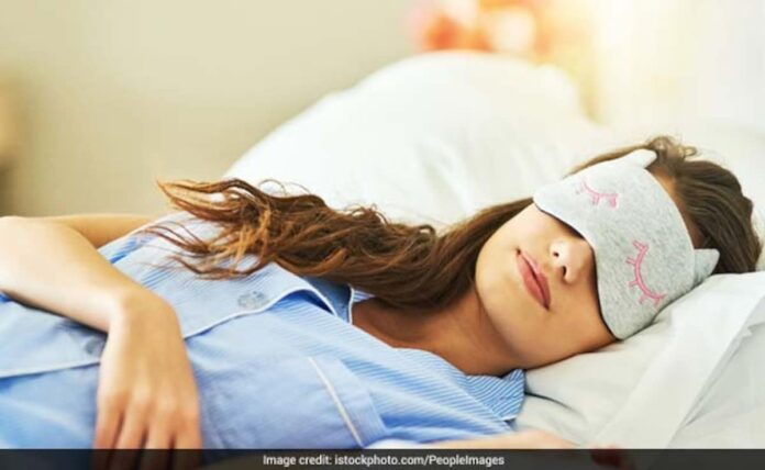 <b>adapting-sleep-practices-to-combat-climate-induced-heat-stress</b>